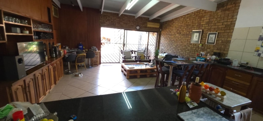 7 Bedroom Property for Sale in Wilkoppies North West